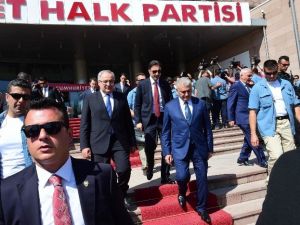 Başbakan Yıldırım-kılıçdaroğlu Görüşmesi Sona Erdi