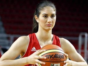 Burcu Çiğil Beşiktaş’ta