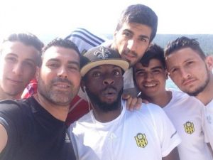 Yeni Malatyaspor’da Kampın Neşe Kaynağı Nijeryalı Sunday Mba