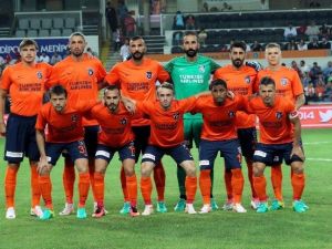 Medipol Başakşehir, Tur Peşinde