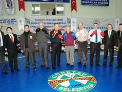 Rize'de Düzenlenen Genç Erkekler Türkiye Boks Şampiyonası Sona Erdi