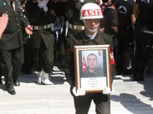 Trabzonlu Şehide Son Görev