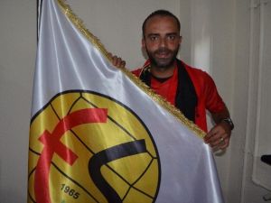 Yıldız Oyuncu Semih Şentürk Eskişehirspor’da