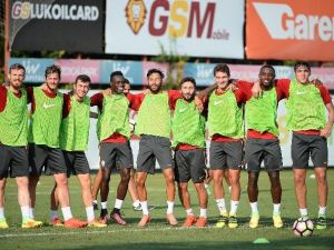 Galatasaray’da Hazırlıklar Sürüyor