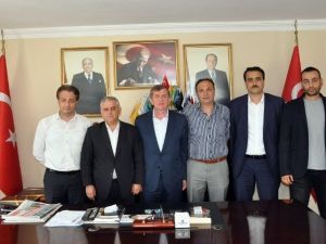 Başkan Revi’den Chp, Mhp Ve Sp İl Başkanlarına ‘Demokrasi Ve Şehitler’ Mitingine Davet
