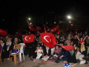 Bafra 22. Günde De Meydanlarda