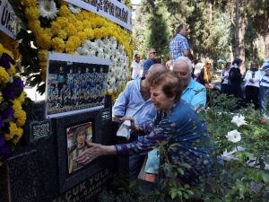 Selçuk Yula, Ölüm Yıl Dönümünde Kabri Başında Anıldı