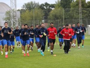 Bero Ve İbenez, Trabzonspor İle İlk Antrenmanına Çıktı