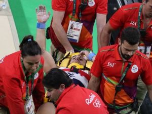 Rio 2016’da Fransız Jimnastikçinin Bacağı Kırıldı