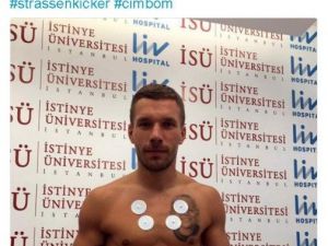 Galatasaray’da Lukas Podolski Sağlık Kontrolünden Geçti