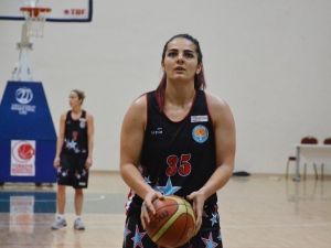 Adana Aski Spor, Tuğçe Murat’ın Sözleşmesini Yeniledi