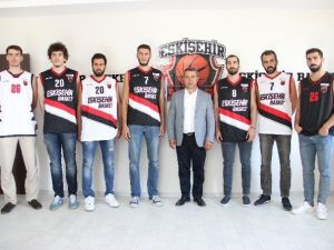 Eskişehir Basket’ten Gövde Gösterisi