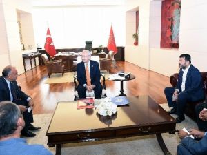 Kılıçdaroğlu, Birleşik Kamu-iş Konfederasyonu Yönetim Kurulunu Kabul Etti