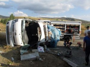 Gümüşhane’de Trafik Kazası: 3 Yaralı