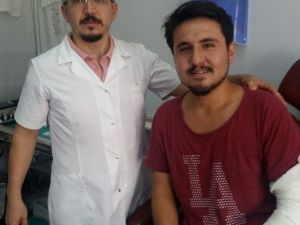 Burnundaki Taş, Hayatını Kararttı