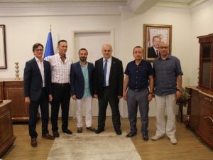 İmperial Hastanesi Yönetim Kurulu’ndan Rektör Baykal’a “Hayırlı Olsun” Ziyareti