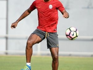 Aurelien Chedjou Galatasaray’da 100. Maçına Çıkıyor