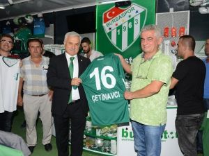 Buski Çalışanları Takımına Sahip Çıktı