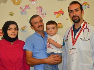 1.5 Yaşındaki Çocuğa Anjiyo Yapıldı