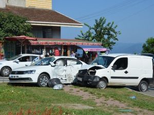 Fatsa’da Trafik Kazası: 5 Yaralı