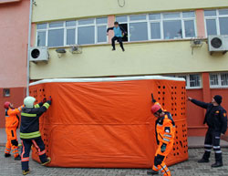 Rize'deki Tatbikat Gerçeğini Aratmadı