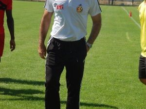 Özalan’dan Taraftara ’Kombine Bilet Alın’ Çağrısı