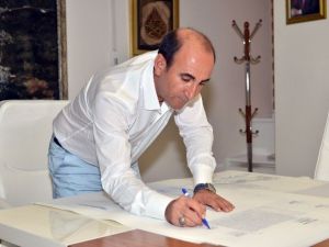 Tarihi Dönüşümde Yeni İmzalar