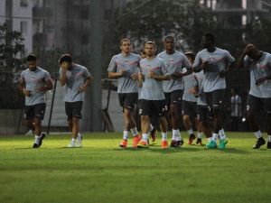 Adanaspor, Bursaspor Hazırlıklarına Adana’da Devam Ediyor
