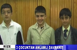 Altın Kolye bulup teslim ettiler