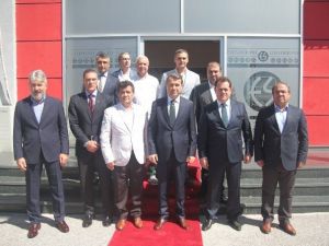 Eskişehir Valisi Azmi Çelik’ten Eskişehirspor Yönetimine Ziyaret