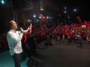 Beyoğlu’nun "En Uzun Gece"si Beğenildi