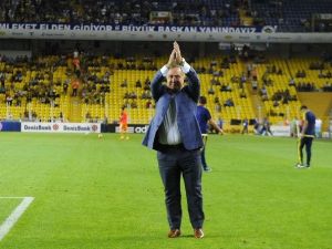 Advocaat, Fenerbahçe İle İlk Sınavında