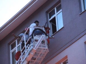 Kaynanasıyla Tartıştı, İntihara Kalkıştı