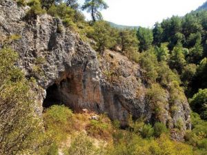 Dursunbey’de Tarihin Seyrini Değiştirecek Mağaralar Bulundu