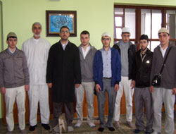 Rizeli Öğrencilere Umre Hediyesi