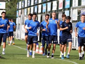 Fenerbahçe, Medipol Başakşehir Maçı Hazırlıklarına Başladı