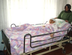 Rize'de Hastalara Fonsiyonlu Karyola