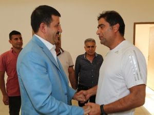 Mehmet Ekinc, Şanlıurfaspor’u Ziyaret Etti