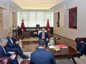 Kılıçdaroğlu, İran Büyükelçisi İbrahim Taherian Fard’ı Kabul Etti