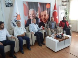 Ak Parti Malatya Milletvekili Taha Özhan: