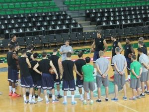 Darüşşafaka Doğuş Sezonu Açtı