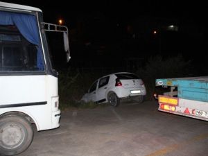 Otomobil Macerası Hastanede Bitti