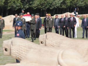 Yaş Üyeleri Anıtkabir’de