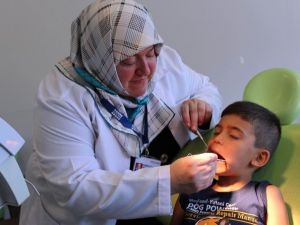 Çocuklarda Diş Bakımına Dikkat