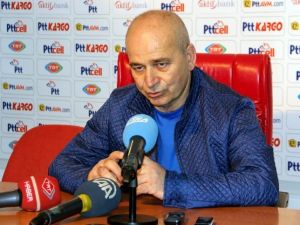 Korukır, Genç Futbolcuların Performansını Değerlendirdi