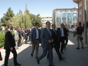 Bakan Tüfenkci Van’da