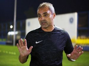 Erkan Sözeri: “Hayal Satmıyorum, Bu Takım Zirveye Yürüyecek”