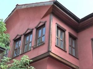 300 Yıllık Tarihi Konağının Kapılarını Vatandaşlara Açtı