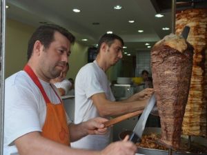 60 Derecede Pişiriyorlar, Pişiyorlar