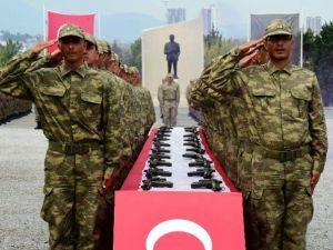Çakı Gibi Asker Oldular